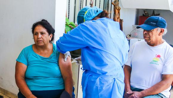 Se inició en San Borja vacunación de adultos mayores contra el nemucoco. (Difusión)