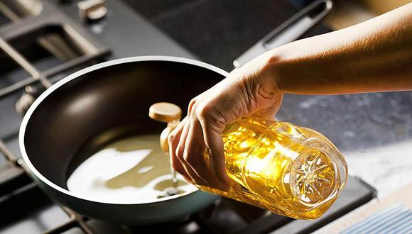El  aceite es uno de los ingredientes más usados en la cocina y muchas personas no saben cómo desechar el aceite usado.&nbsp; (Foto: Difusión)