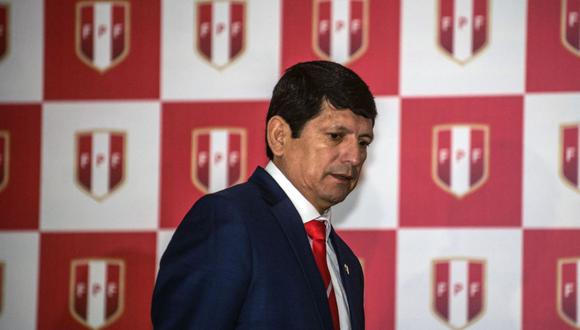 Con Agustín Lozano a la cabeza, la FPF planea hacer respetar los nuevos estatus de la máxima entidad deportiva del fútbol peruano. (Foto: AFP)