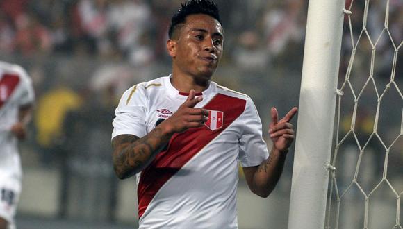 Celebra, Christian. El peruano recibió habilitación de la FIFA. (Foto: AFP)