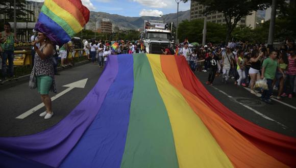 Orgullo homosexual. Se celebraron en distintas partes del mundo concurridas marchas. (AFP)