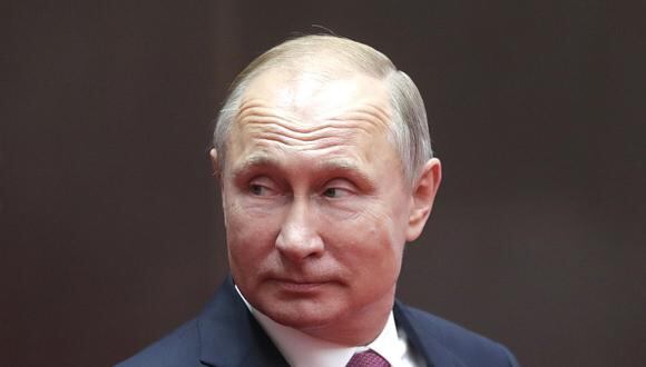 "Su venida a Moscú nos da la esperanza de que suponga (...) el primer paso para restablecer relaciones completas entre nuestros Estados", declaró Putin. (Getty)