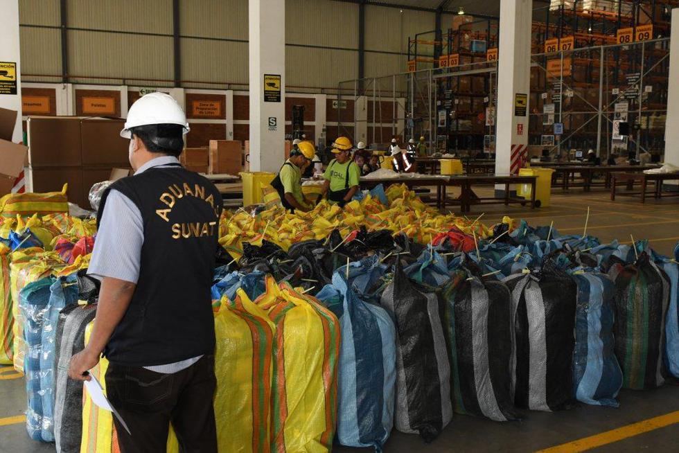 Incautan cinco toneladas de ropa usada valorizada en más de S/100,000 que  tenían como destino Chiclayo | PERU | PERU21