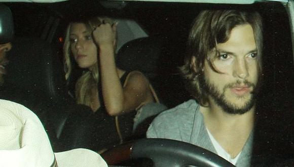 Sara Leal y Ashton Kutcher fueron ampayados juntos meses atrás. (Internet)