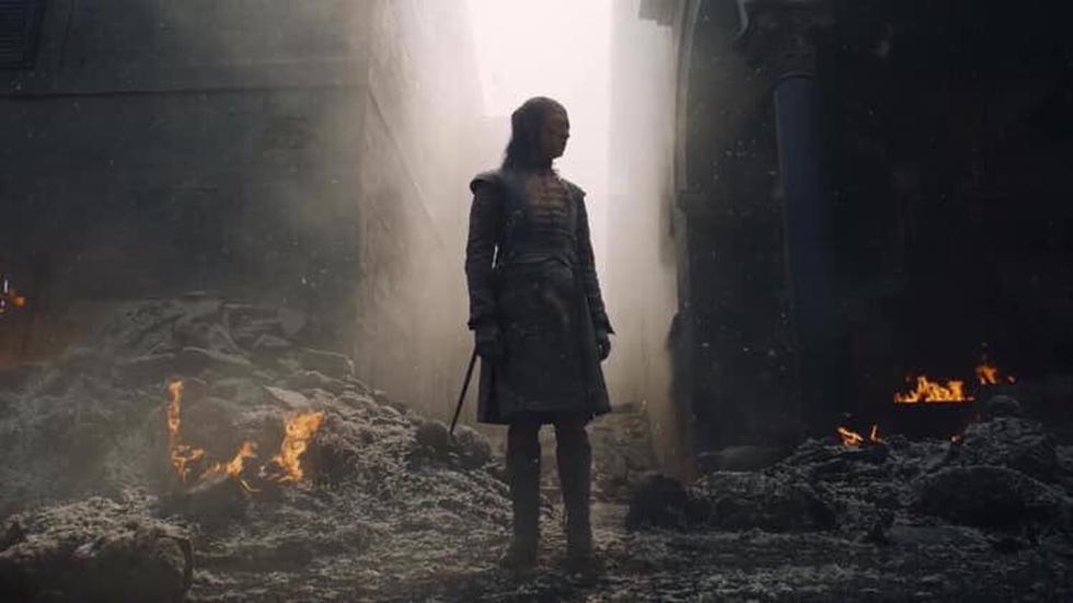 Arya Stark impactada por el caos que desató Daenerys Targaryen. (HBO)