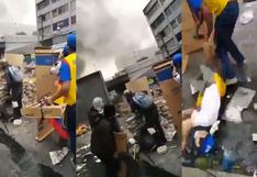 ¡Impactantes imágenes! Captan el preciso momento en que un proyectil derriba a un manifestante en Ecuador [VIDEO]