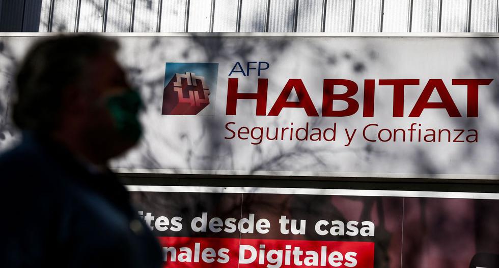 Congreso de Chile aprueba tercer retiro de los fondos de pensiones. (Foto: JAVIER TORRES / AFP).