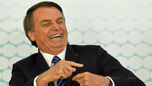 Jair Bolsonaro aseguró que este martes volverá a sus labores como presidente de Brasil, luego de ser operado el domingo. (Foto: AFP/archivo)