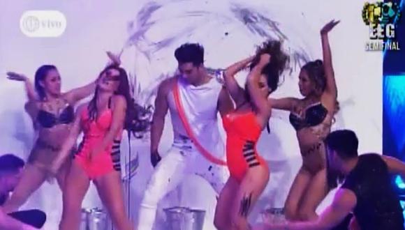Yahaira Plasencia y Rosángela Espinoza bailaron juntas al ritmo de Shakira. (América TV)