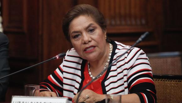 "Terrible se comprueba lo que veníamos sospechando y lo que se hablaba en los pasillos, como el gobierno compraba la vacancia", escribió la parlamentaria", dijo Luz Salgado. (Perú21)