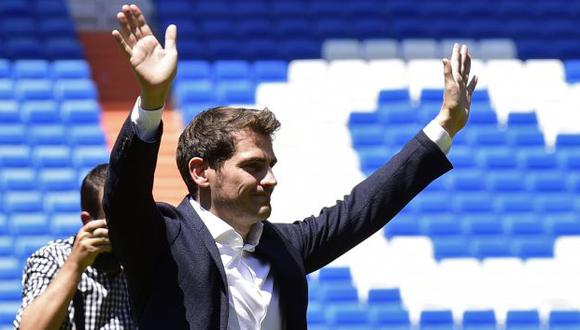 Iker Casillas dejó Real Madrid el 2015 tras 16 temporadas en la élite. (Foto: AFP)
