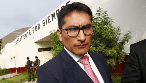 Joel Segura considera que Martín Belaunde Lossio debe ser expulsado de Bolivia por su ingreso irregular a dicho país. (Perú21)