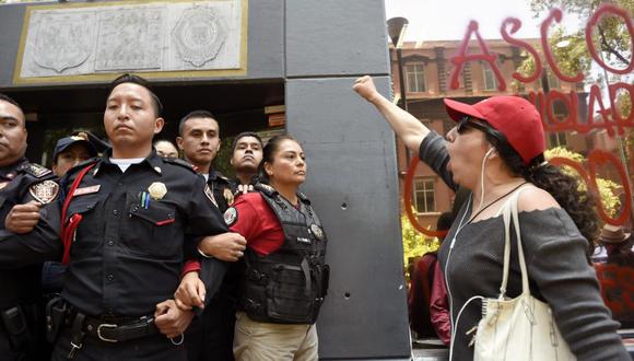 Protestas en México en contra de la violación de una menor por parte de policías. (Foto: AFP)