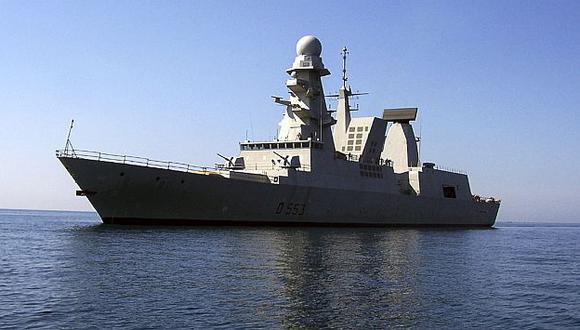 La Armada de EEUU ya desplegó buques de guerra en el mar sirio. (AFP)