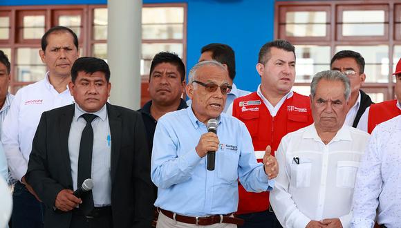 Aníbal Torres dijo que están obligando a congresistas a firmar la vacancia. (Foto: PCM)