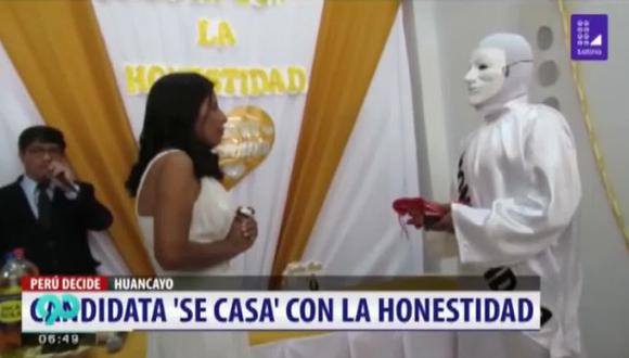 La candidata del partido Restauración Nacional se casó con la 'Honestidad'. (Foto: Latina)