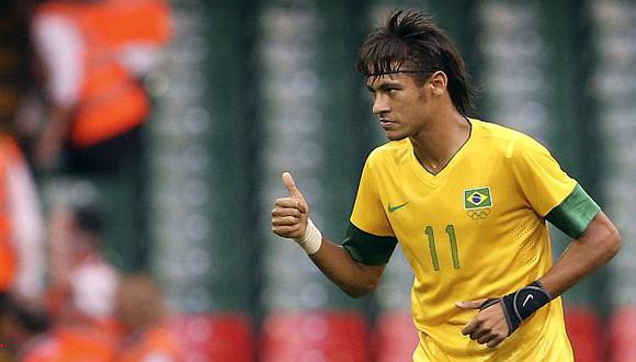 FIGURA. Neymar anotó el tercero del 'Scratch’. (Reuters)