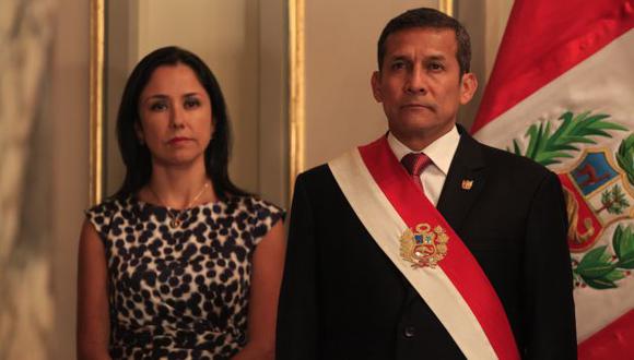 Ollanta Humala es criticado por permitir el excesivo protagonismo de Nadine Heredia. (Perú21)
