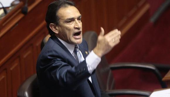 Becerril pidió que el Legislativo se pronuncie formalmente sobre el caso Falconí. (USI)