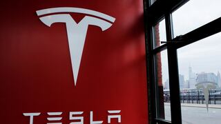 Acciones de Tesla se desploman por decepcionante reporte de entregas en primer trimestre