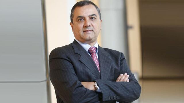 Carlos Oliva, exministro de Economía: “Necesitamos crecer a más del 4%”
