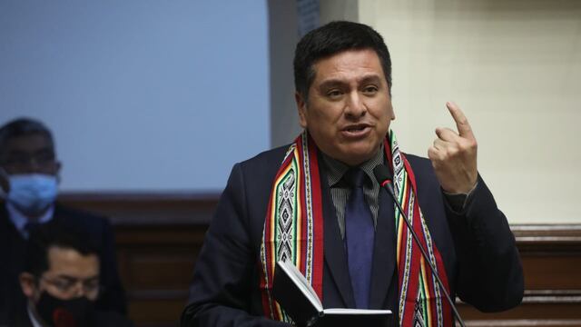 Luis Aragón: “Si Alejandro Soto no renuncia, tiene que ser censurado”
