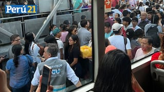 Reportan demoras en el Metropolitano: Ciudadanos esperan hasta 40 minutos