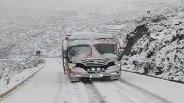 Áncash: Reportan problemas en vía Carhuaz- Chacas – San Luis tras intensa nevada