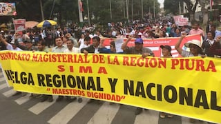 Maestros del Sindicato Magisterial de la Región Piura iniciaron huelga indefinida [FOTOS]