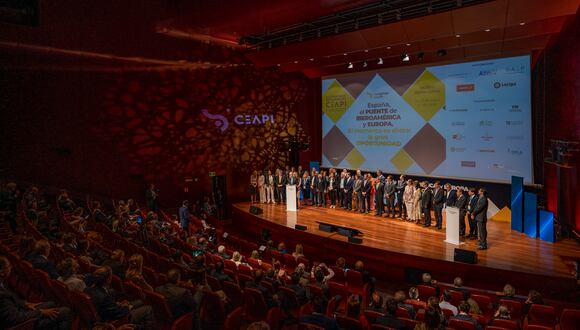 CEAPI sigue apostando por el Dialogo Institucional también en su encuentro congresual en el que destacados representantes compartirán debate con los líderes empresariales. (FOTO:CEAPI).