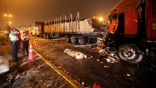 Surco: Un muerto y un herido dejó choque entre camión y tráiler en la Panamericana Sur | VIDEO