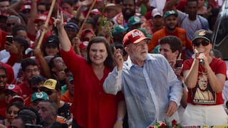 Bolsonaro y Lula se enfrentan en el primer debate por la segunda vuelta de las elecciones en Brasil