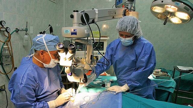 Durante el primer semestre del año solo se realizaron 139 trasplantes de córnea en el Perú