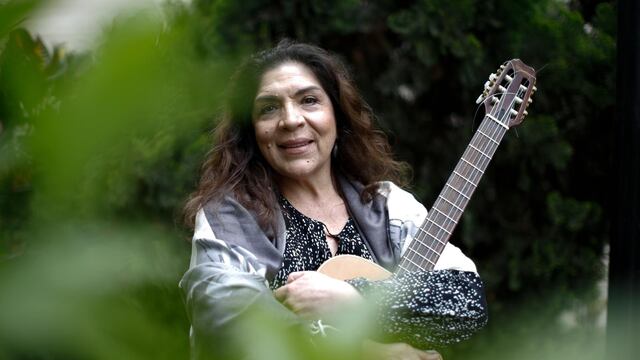 Lourdes Carhuas: “Amo la música criolla”
