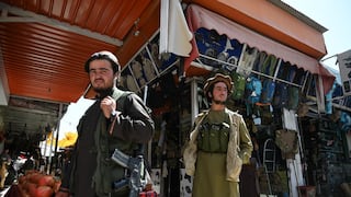 “Enfrentamos muchos problemas”: afganos temen por empleos y falta de dinero tras llegada de los talibanes