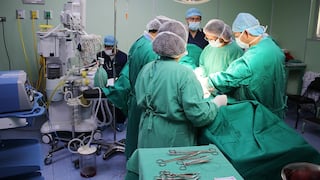 Chimbote: Médicos logran extirpar tres tumores gigantes a dos mujeres