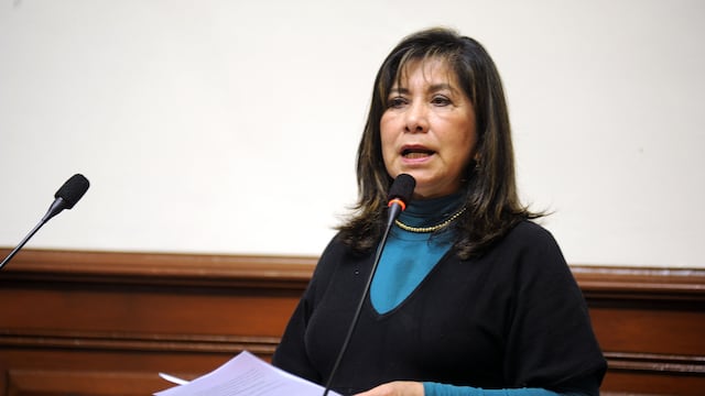 Martha Chávez protagonizó incidente en defensa de la elección de Ortiz de Zevallos como magistrado del TC