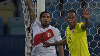 Alexander Callens genera alivio en la selección peruana tras resonancia