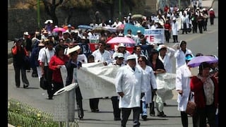 Bolivia: Médicos en huelga indefinida