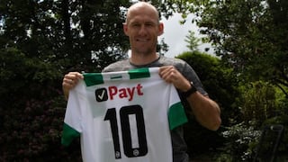 Arjen Robben dio marcha atrás a su retiro y confirmó su vuelta al FC Groningen, club en el que empezó
