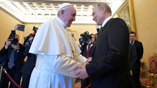 Vladimir Putin se reúne con el papa Francisco en el Vaticano [FOTOS]