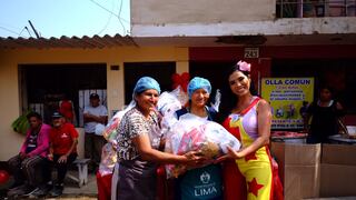 Día de la Madre: Regalan alimentos a mamitas de olla común de Villa María del Triunfo