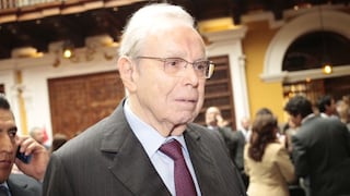 Javier Pérez de Cuéllar negó estar vinculado a escándalo bancario