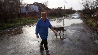 Ucrania: el invierno trae más miseria a la devastada aldea  de Kamyanka