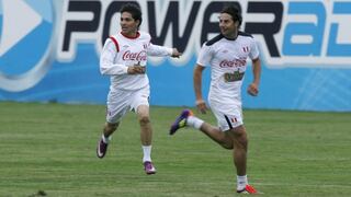 Paolo Guerrero y Claudio Pizarro golean en las redes sociales