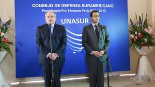 Los ministros de Defensa de Perú y Chile reafirman respeto a fallo de La Haya
