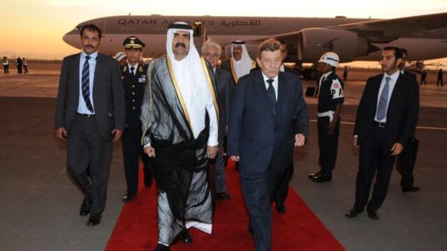 Emir de Qatar llega al Perú en visita oficial