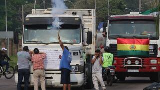 Bolivia: caravana de camiones marca el vigésimo día de huelga en Santa Cruz