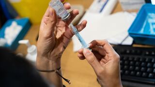 Reino Unido vacunará a niños de 5 a 11 años contra el COVID-19 a partir de abril