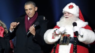 Obama bailó con Papá Noel tras encender árbol de Navidad en la Casa Blanca